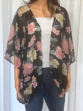Floral Black Kimono Top